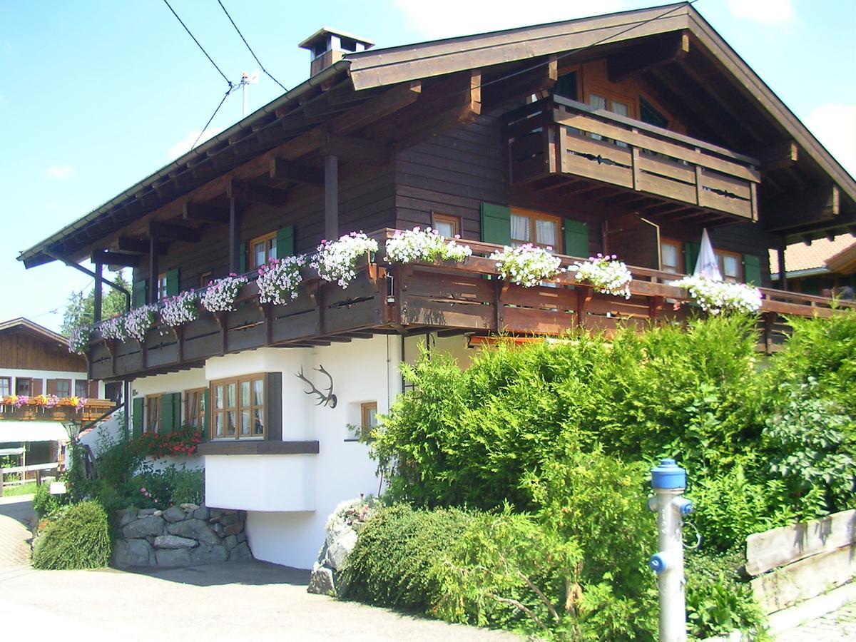 "Ferienwohnung Ess" - Annehmlichkeiten Von 4-Sterne Familien-Und Wellnesshotel Viktoria Koennen Mitbenutzt Werden Оберстдорф Экстерьер фото